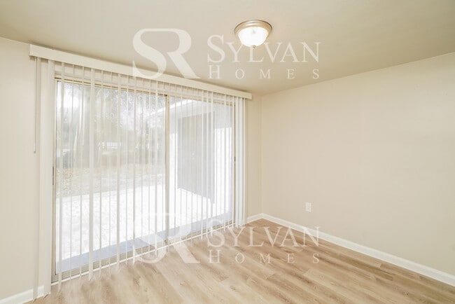 Building Photo - Lease today! No extra charge for contentment and relaxation!