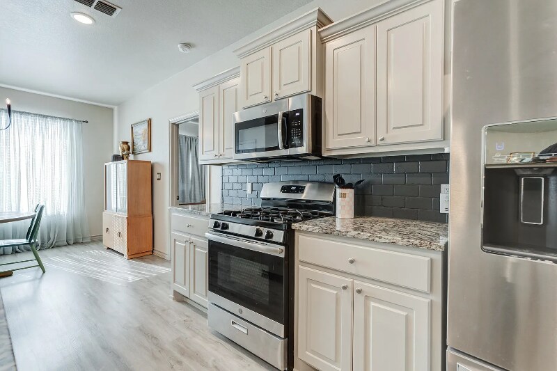 Building Photo - 7813 88th St