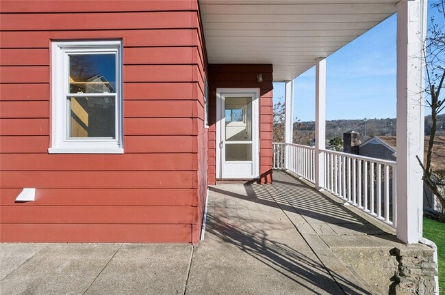 Building Photo - 53 Allen St