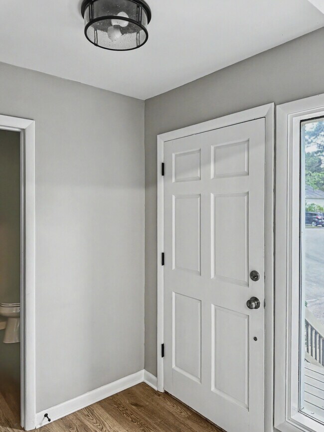Building Photo - Yacht Cove Condo
