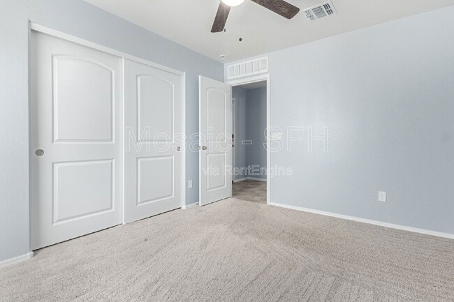 Building Photo - 1517 E Saint Catherine Ave