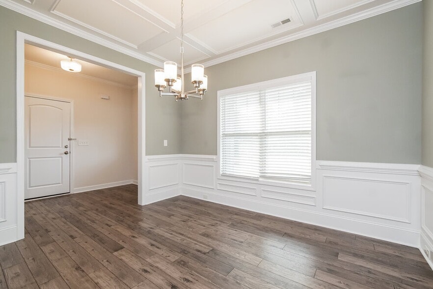 Building Photo - 39 Grand Manor Ct