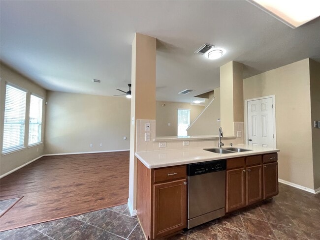 Building Photo - 13518 Primula Ct
