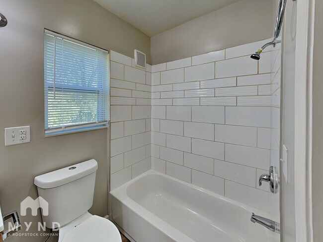 Building Photo - 3400 1st Ave