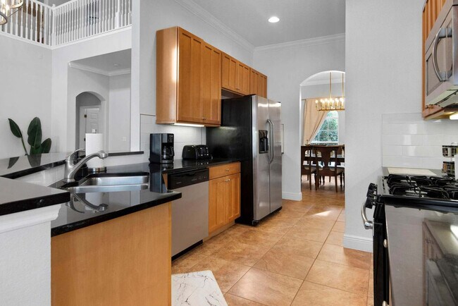 Building Photo - 7450 Gathering Dr