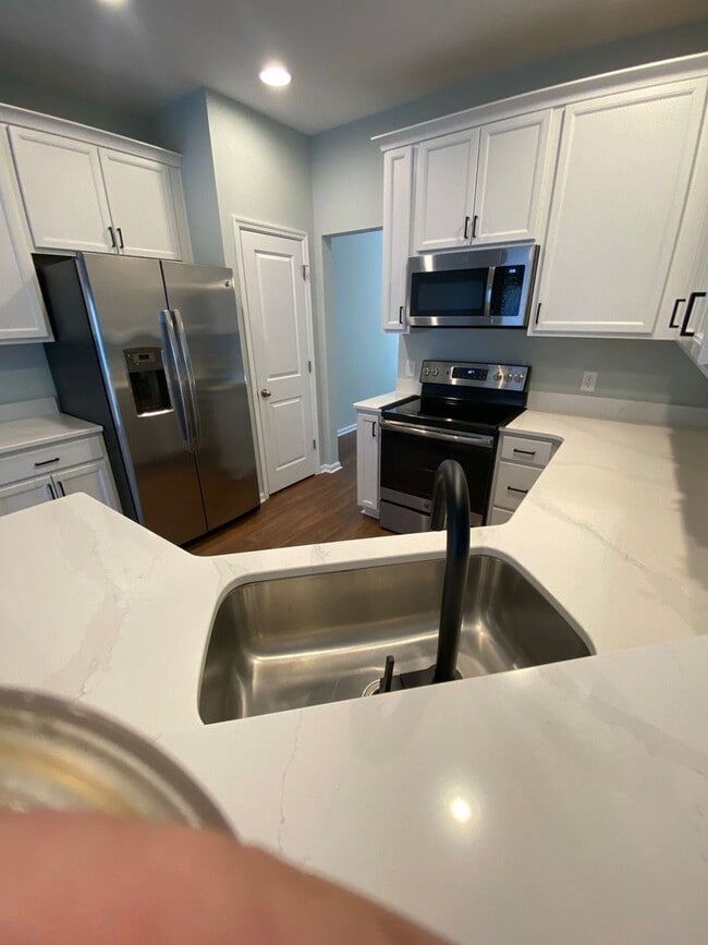 Building Photo - LEGEND OAKS DORCHESTER DISTRICT TWO SCHOOLS