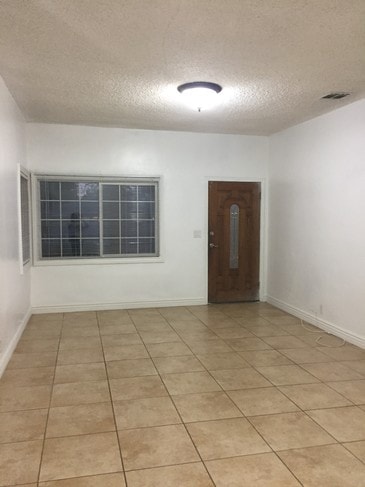 Living room - 14725 Polk St