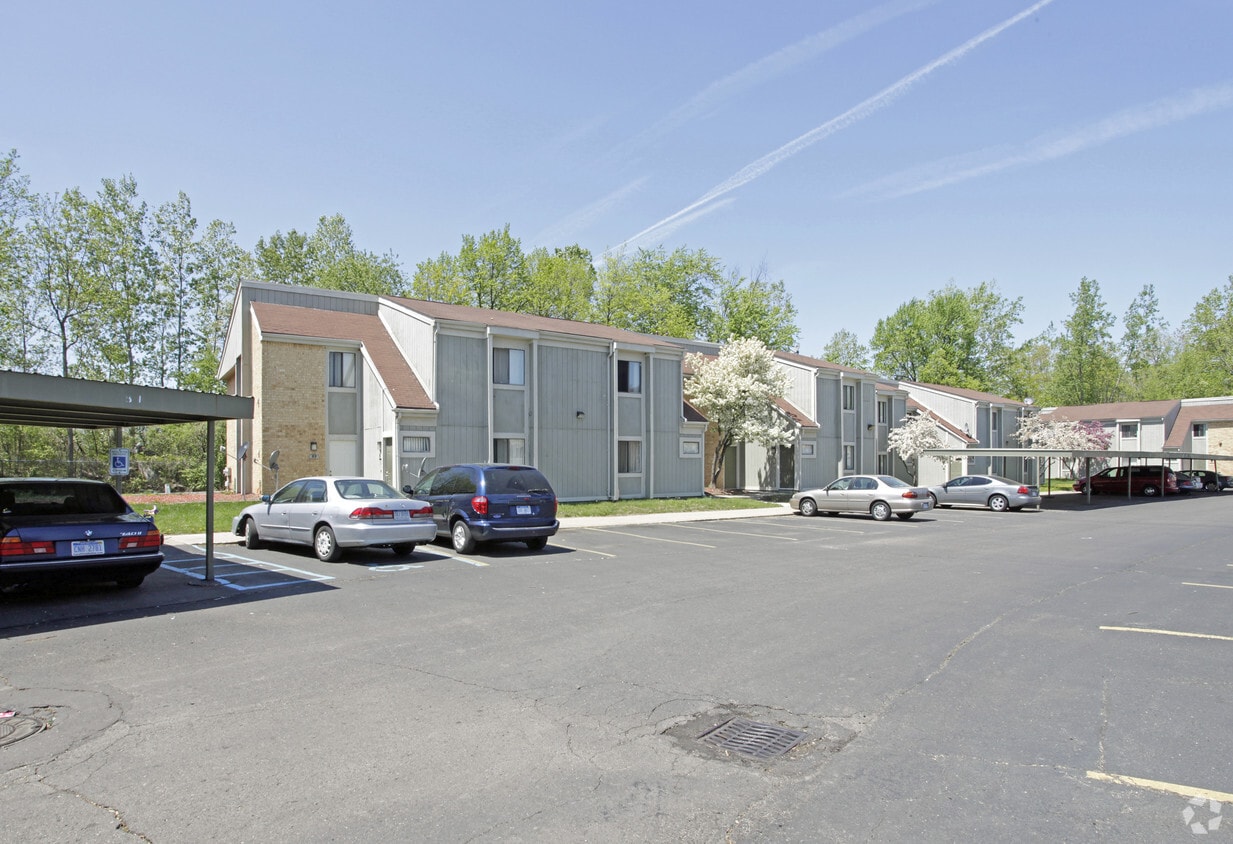 Turtle Creek Apartments Pontiac