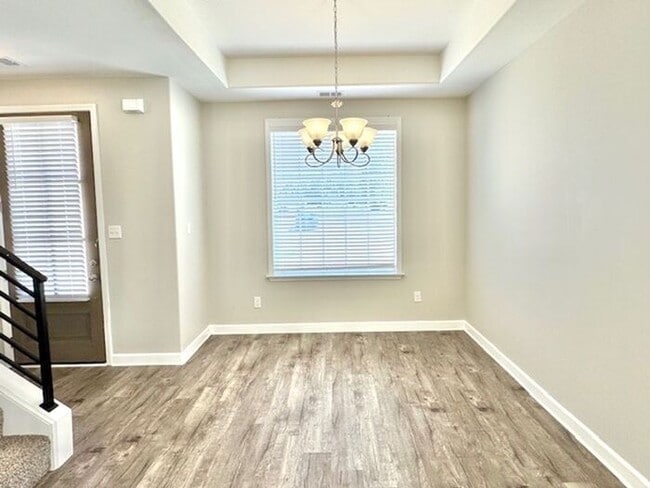 Building Photo - Now Leasing a 4-Bedroom 3 Bath Home in Byh...