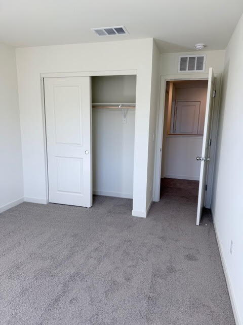 Building Photo - Move-in Ready! 4 Bedroom 2.5 House in Lemmon Valley!