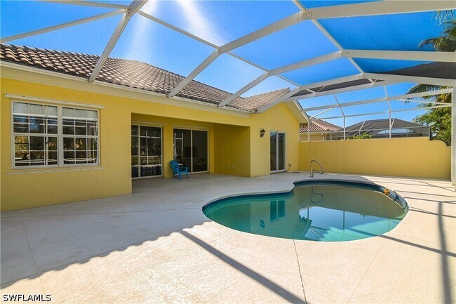 Building Photo - 28308 Moray Dr