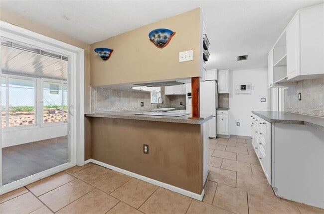 Building Photo - 4737 Alcea St