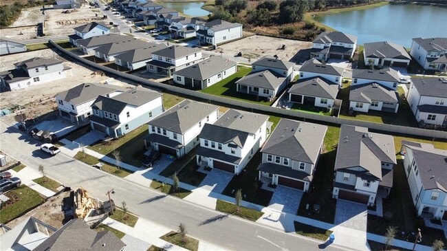 Building Photo - 33424 Binding Ties Ln