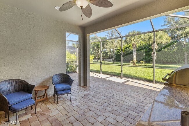 Building Photo - 16133 Camden Lakes Cir
