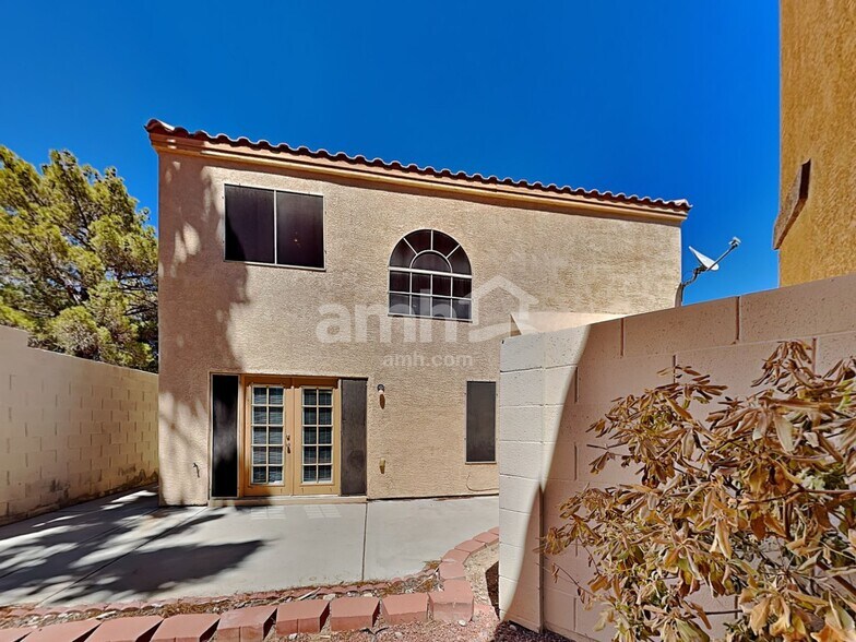 Building Photo - 8713 Sandringham Ave