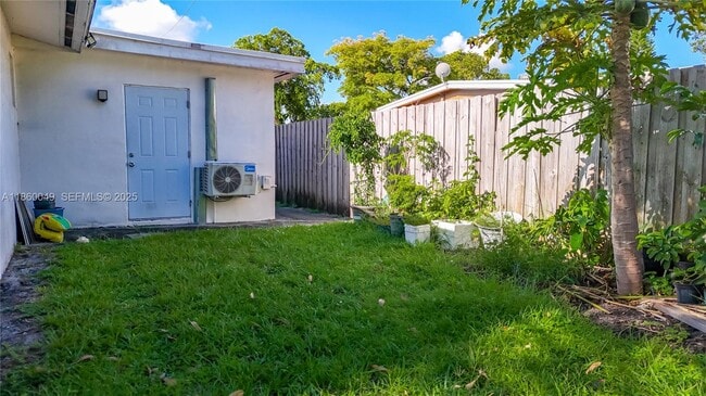 Building Photo - 921 NW 14th St