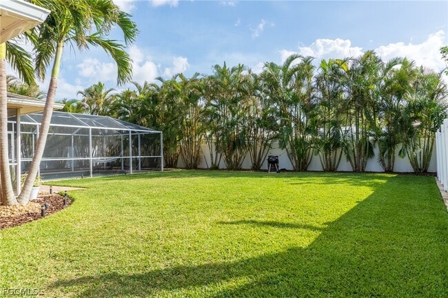 Building Photo - 2208 Viscaya Pkwy