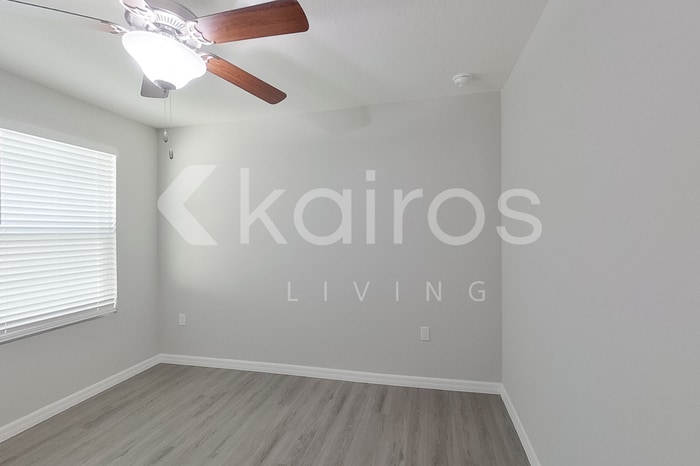 Building Photo - 8731 SW 44th Ct
