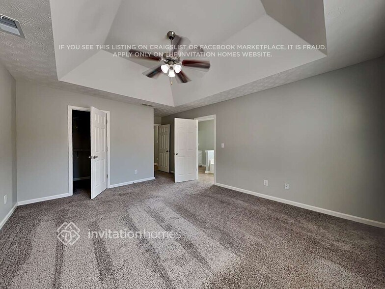 Building Photo - 5022 Wesleyan Dr