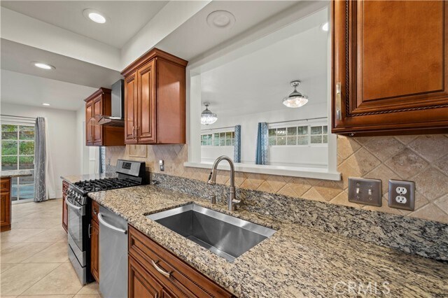 Building Photo - 10685 Ledeen Dr