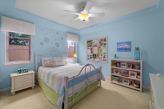 Bedroom 2 - 109 S Poinsettia Ave