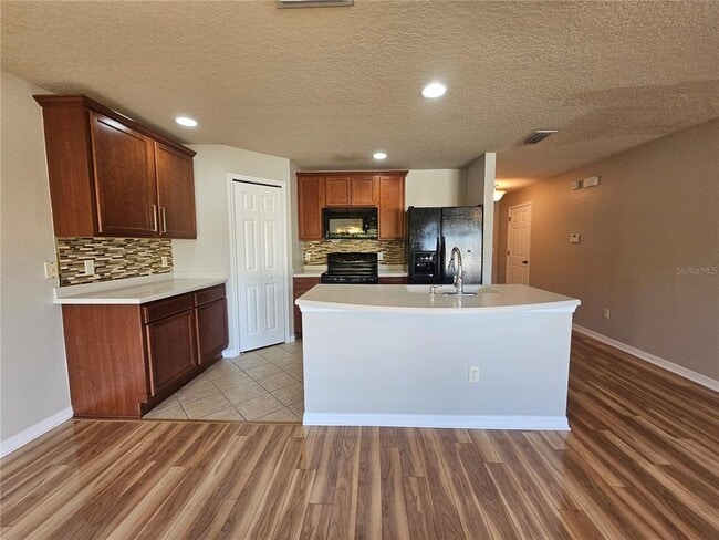 Building Photo - 2954 Willowleaf Ln