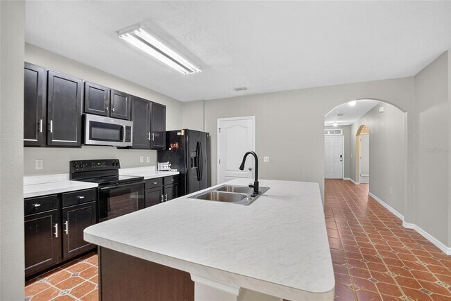 Building Photo - 16441 Treasure Point Dr