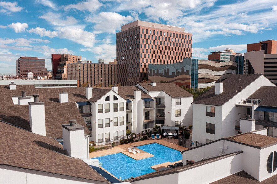 Alvarado Apartments 611 Lead Ave SW Albuquerque NM 87102 Apartment