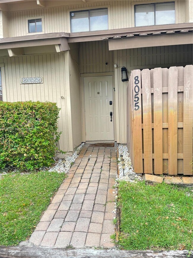Building Photo - 8055 SW 21st Ct