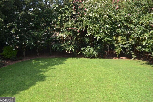 Building Photo - 1620 Grand Jct