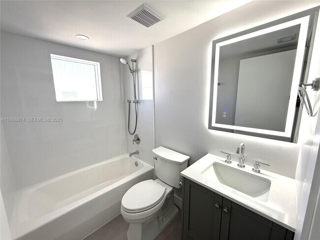 Building Photo - 6767 Collins Ave