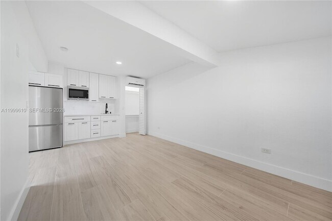 Building Photo - 3101 SW 106th Ave