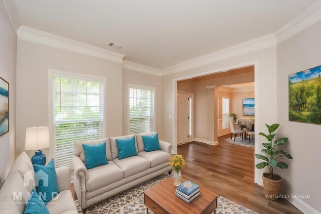 Building Photo - 5660 Halsey trc