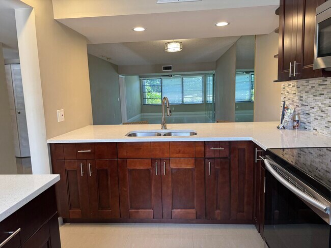Building Photo - 3521 Village Blvd