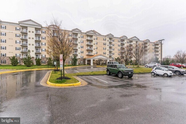 Building Photo - 6301 Edsall Rd