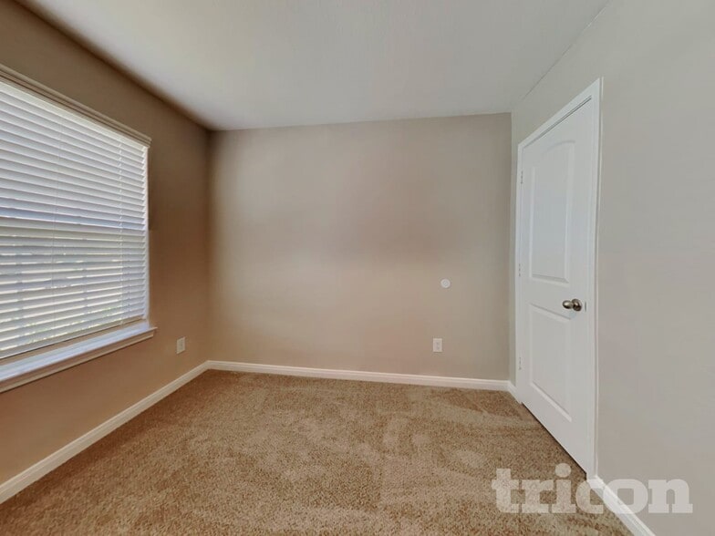 Building Photo - 7715 Vacek Meadows Loop