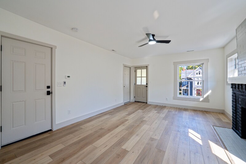 Building Photo - 605-607-607 S Champion Ave