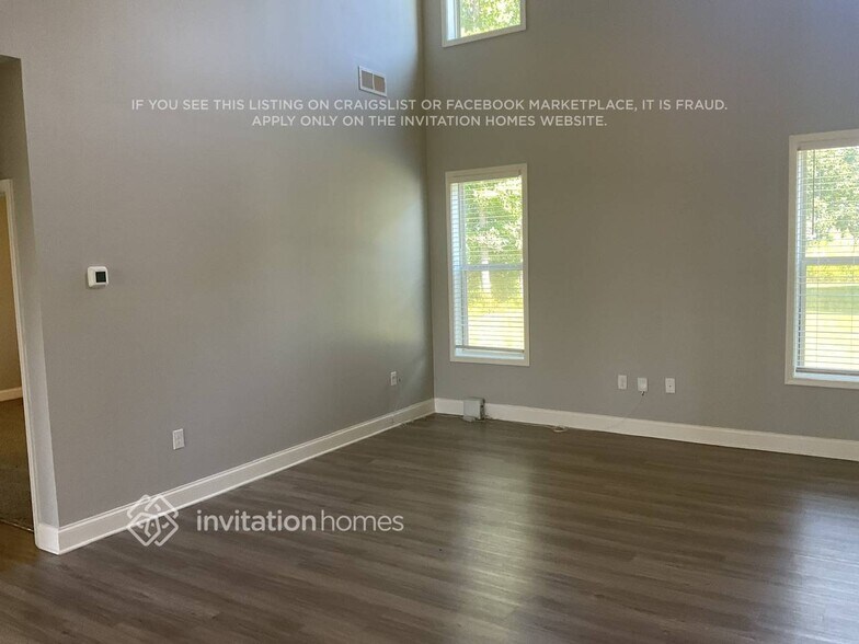 Building Photo - 667 Wood Point Way