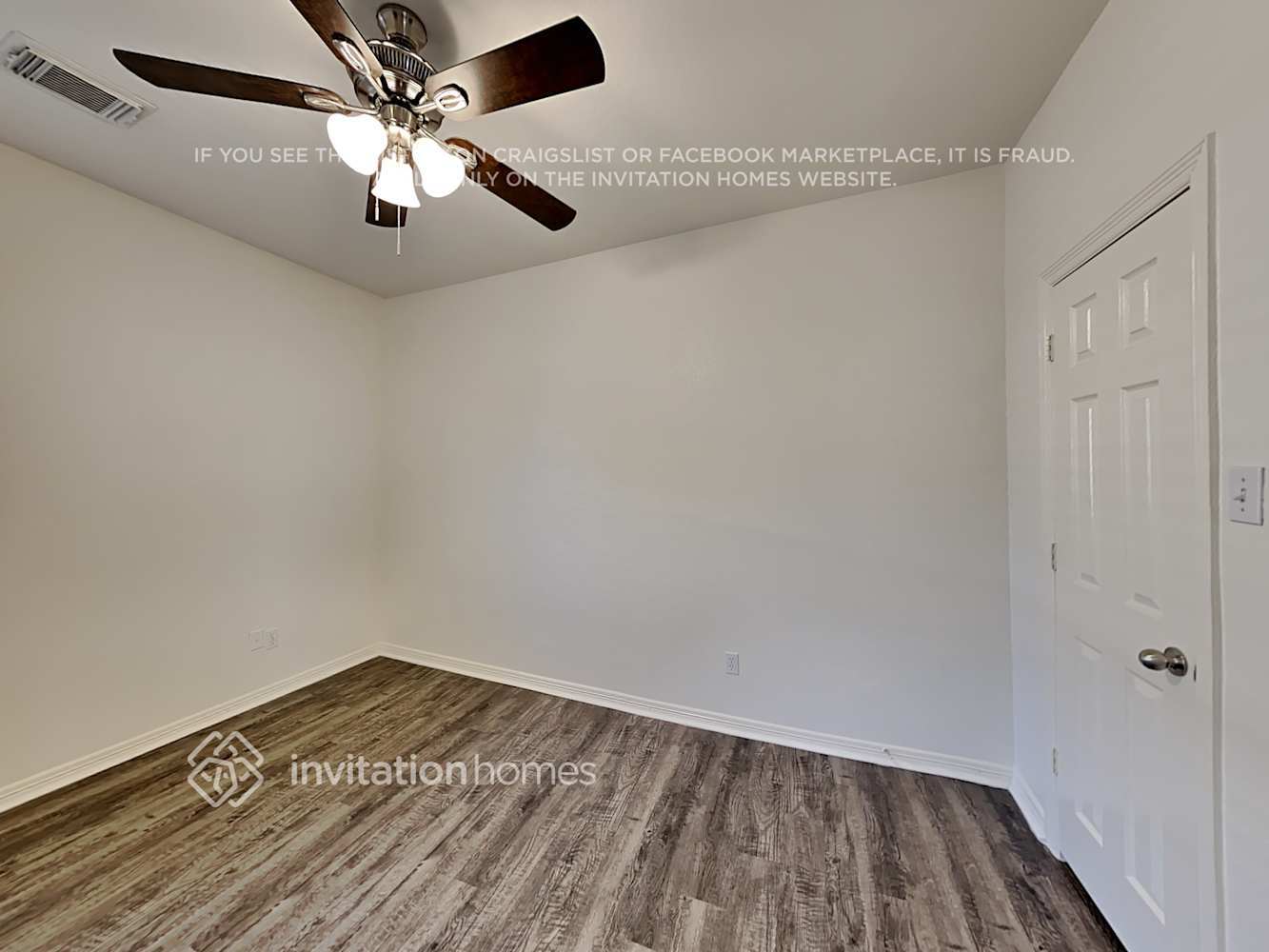 Building Photo - 411 Drake Ln