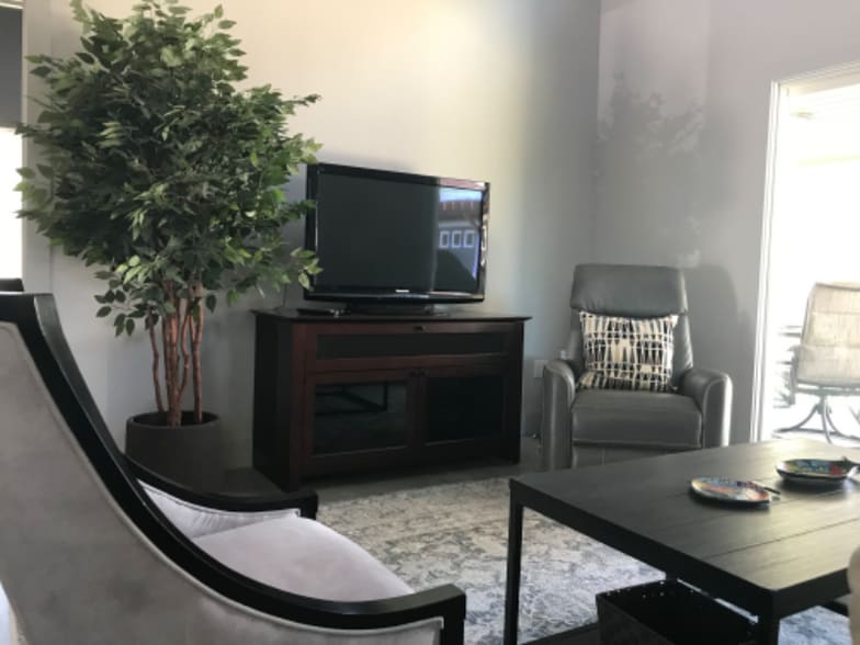 Building Photo - 1251 Canyon Shores