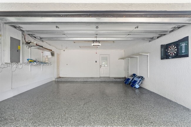 Building Photo - 1617 SW 17th Ave