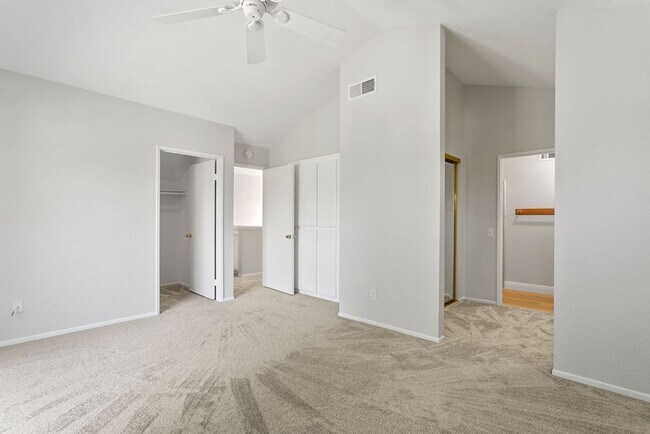 Building Photo - Updated 3 Bedroom Detached Home in Glenwoo...