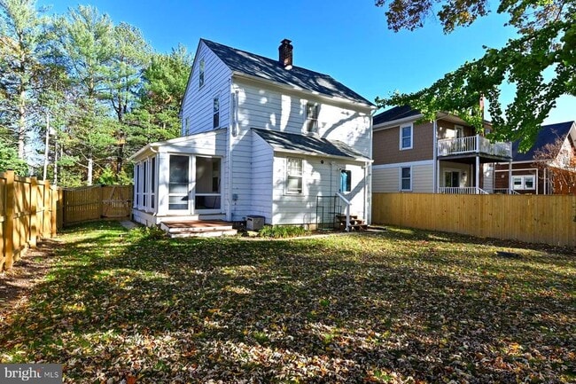 Building Photo - 222 Mt Vernon Ave