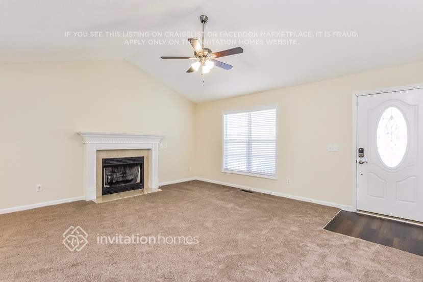 Building Photo - 1064 Mailwood Dr