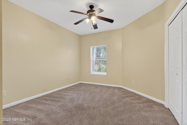 Building Photo - 577 Hunters Grove Ct