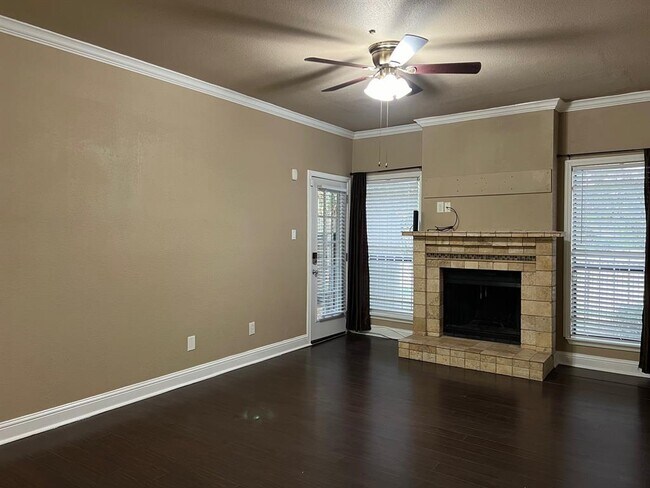 Building Photo - 7950 N Stadium Dr