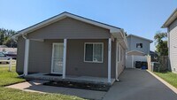 Building Photo - 3-bed home in Lewis Central