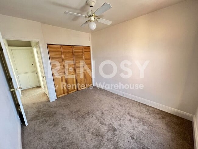 Building Photo - Charming 1 Bed / 1 Bath Duplex with basement Near Washington Park – Available Now!