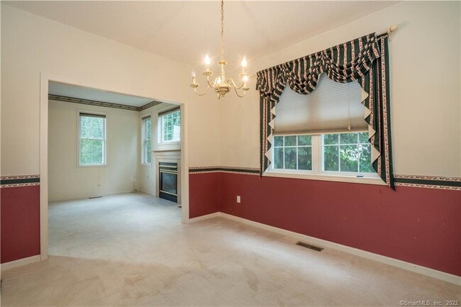 Building Photo - 47 Pepper Bush Ln