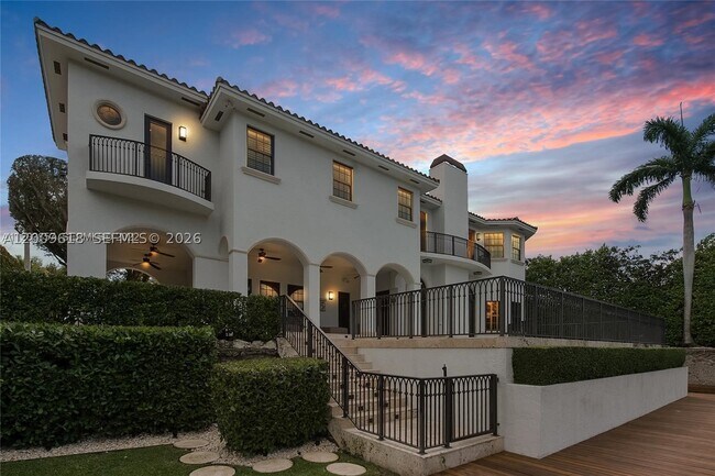 Building Photo - 1151 S Alhambra Cir